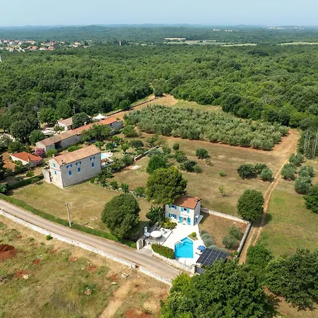 Pajari Villa